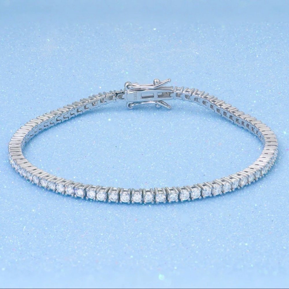 2mm Moissanite Tennis Bracelet - 8in
